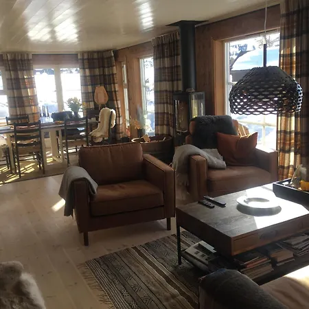 Дом отдыха New And Cozy Family On *