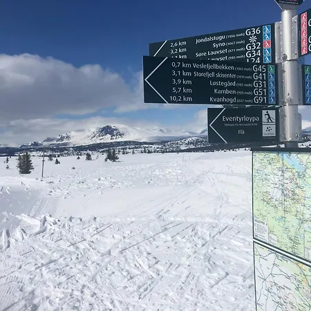 Дом отдыха New And Cozy Family On *