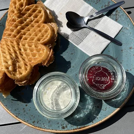 New And Cozy Family On Дом отдыха *