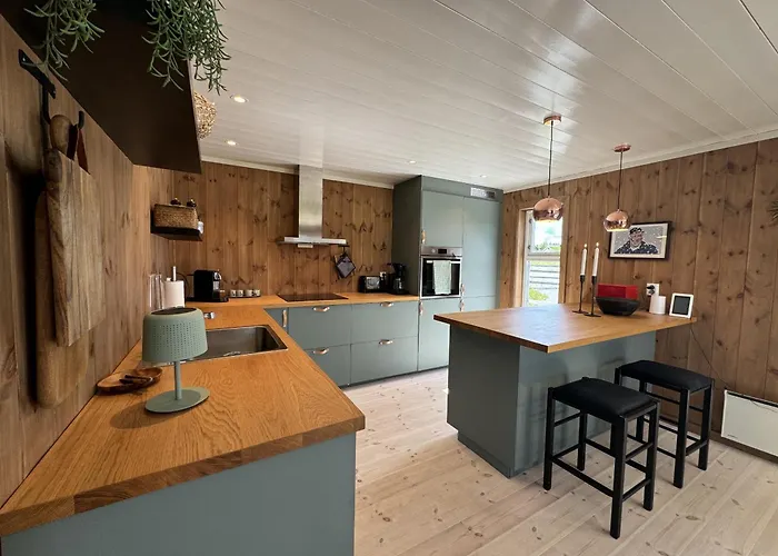 New And Cozy Family On